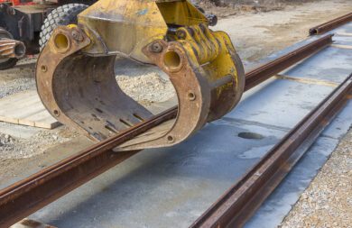 Railroad Construction Projects: Phases From Design to Completion