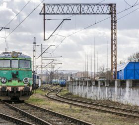 Who Is Responsible for Maintaining an Industrial Rail Spur?